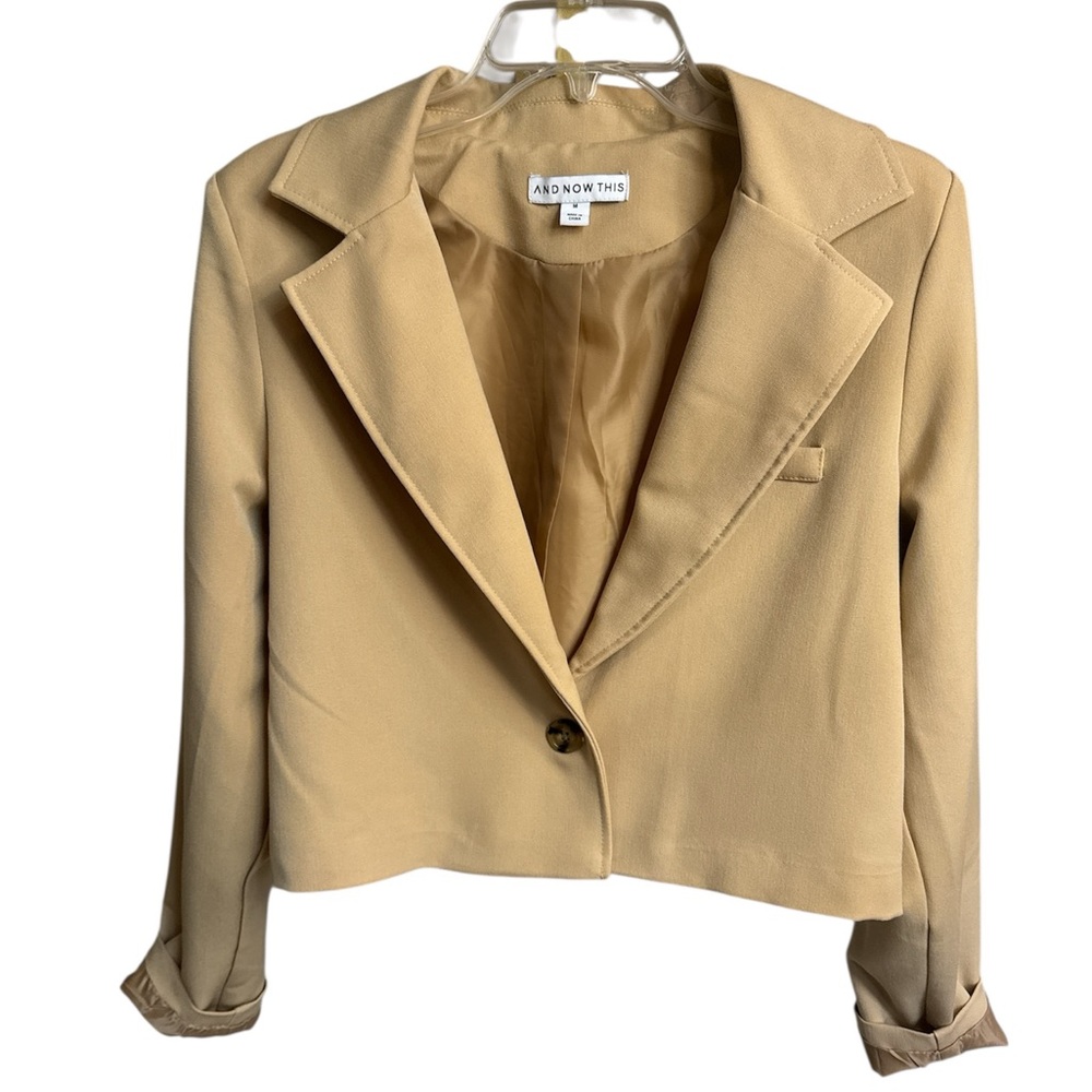 Women’s AND NOW THIS Camel Color Cropped Lined Blazer
Size - M BNWT